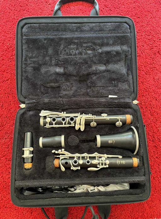 Clarinete Yamaha YCL- 450 N