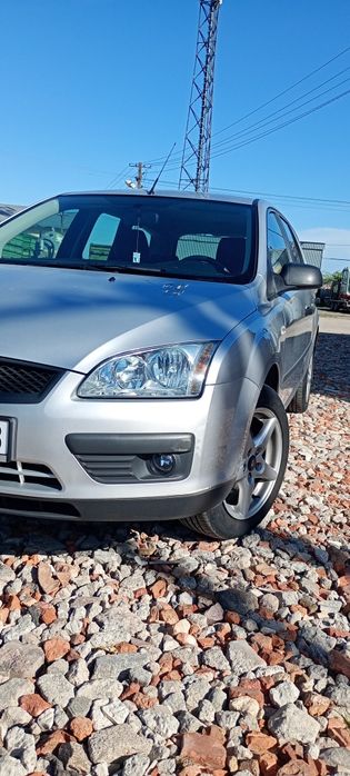 Ford Focus 1.6 mały przebieg