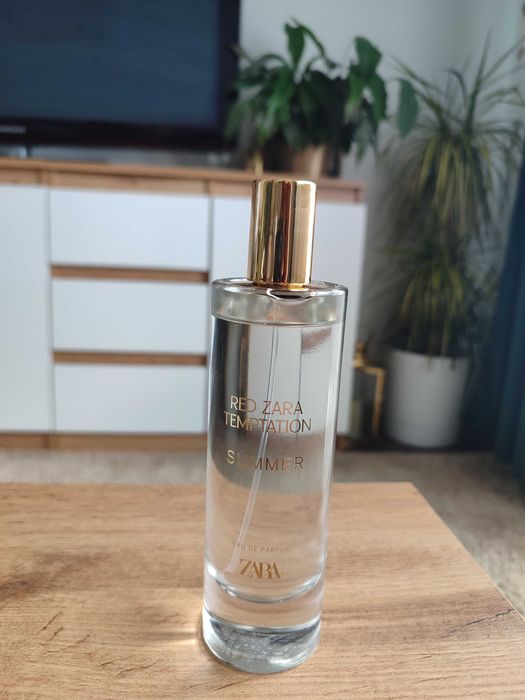 Zara Red tamptation summer