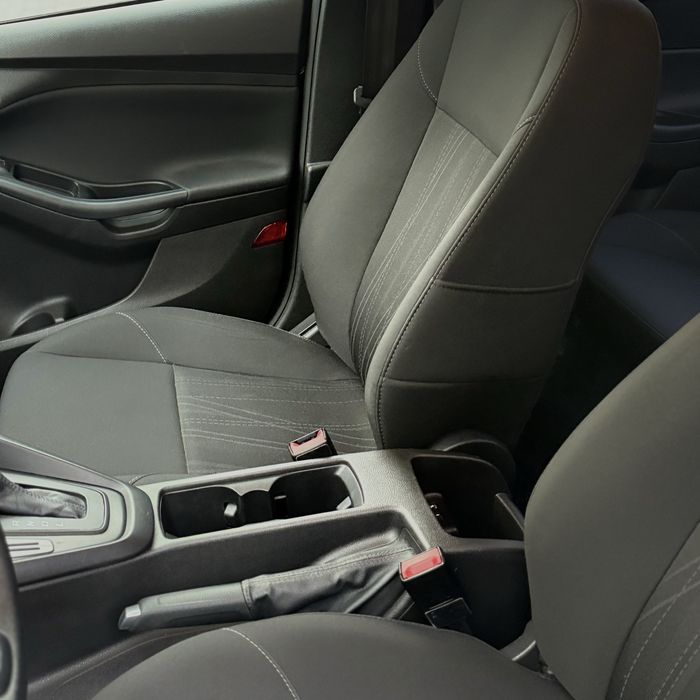 Ford Focus 2016 року, 2.0 бензин, автомат, чорний колір