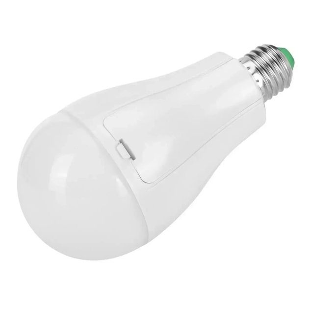 Лампочка с аккумулятором 2 x 18650 20 W лампа аккум мощная