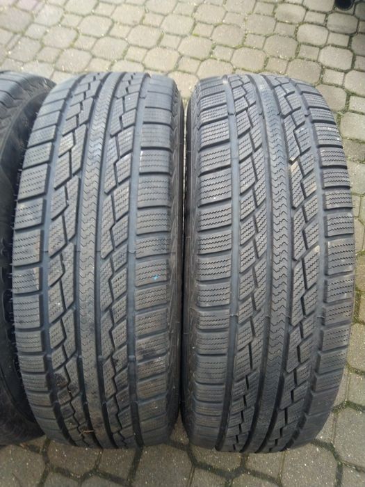 Opony 215/70R16 Zimowe Achilles +7.5mm