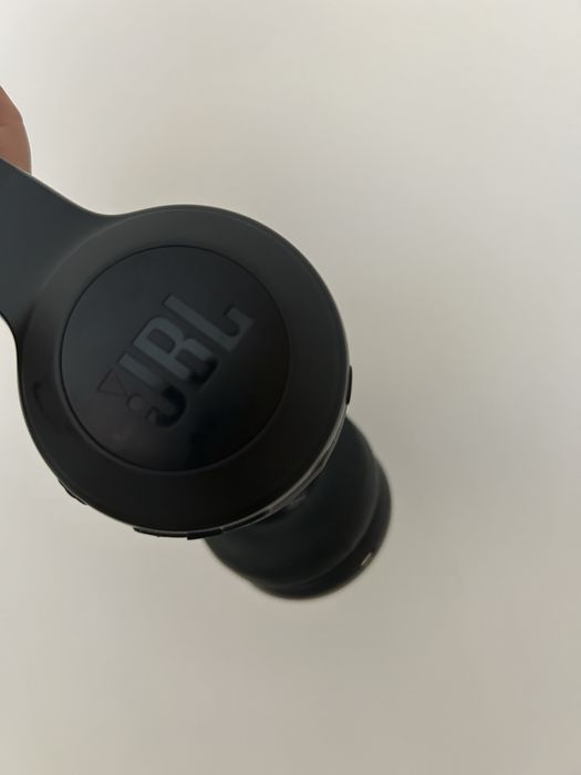 auscultadores bluetooth jbl pretos