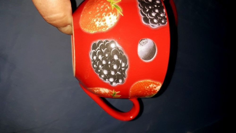 Komplet  filiżanek lipton