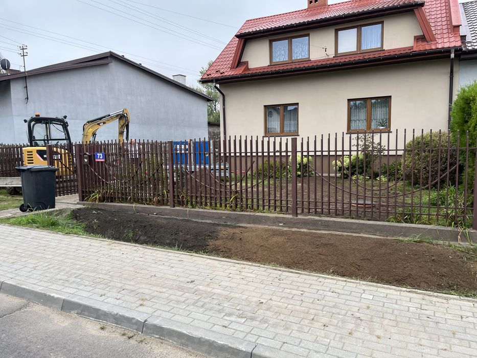 Przyłącza wody i kanalizacij wraz z projektami i uzgodnieniami