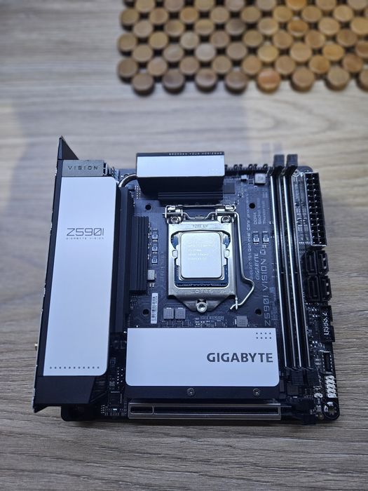 Płyta główna gigabyte z590i vision d itx lga 1200 thunderbolt