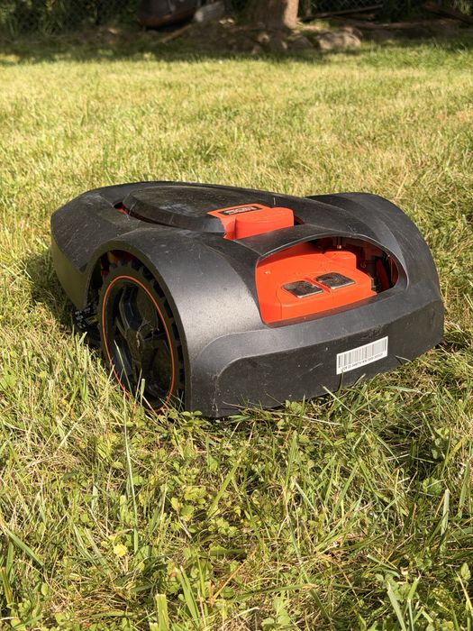 Robot koszący NAC RLM800-NG + Stacja ładowania + Zasilacz