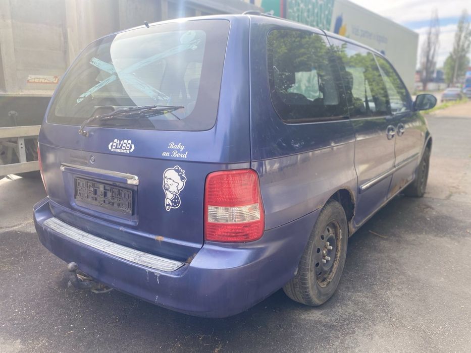 KIA Carnival 2.9 CRDi на повному ходу