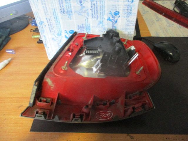 Farolim esquerdo AUDI A4 (8D2, B5)