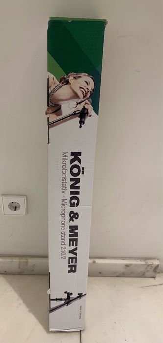 K&M 210/2 – Suporte de Microfone Profissional