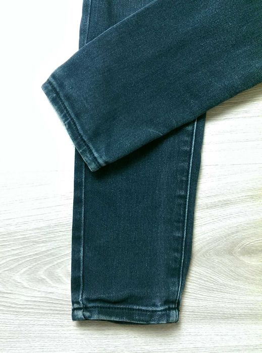 Damskie spodnie rurki jeansy czarne grafitowe slim skinny fit 26