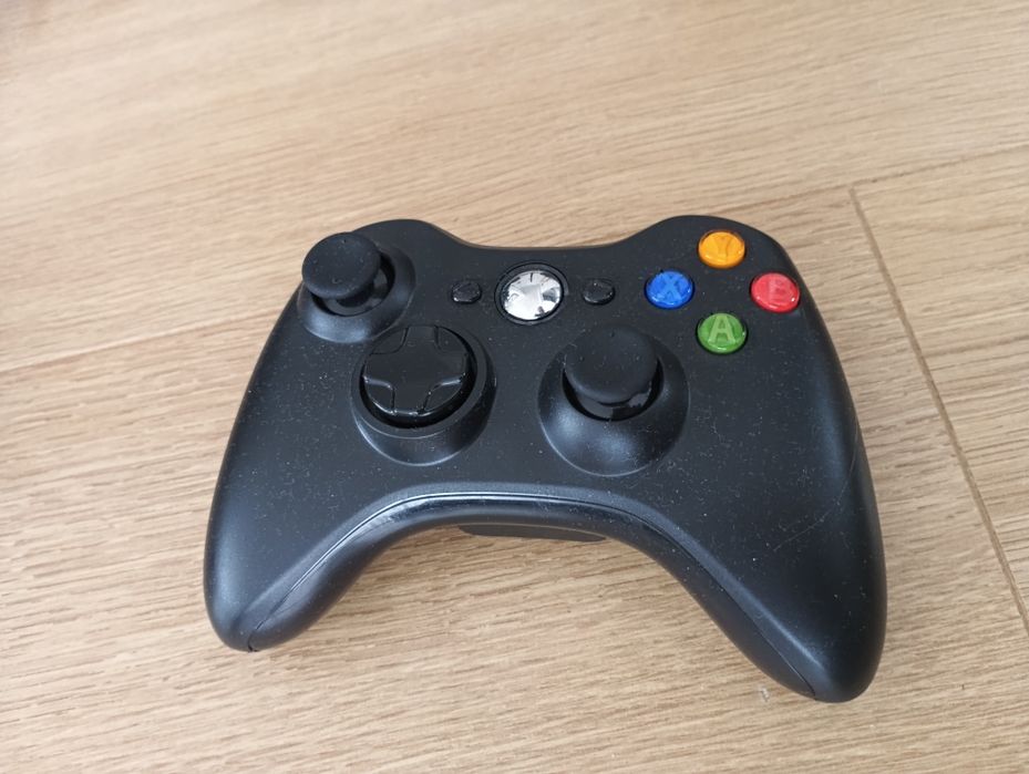 Xbox 360 z jednym padem