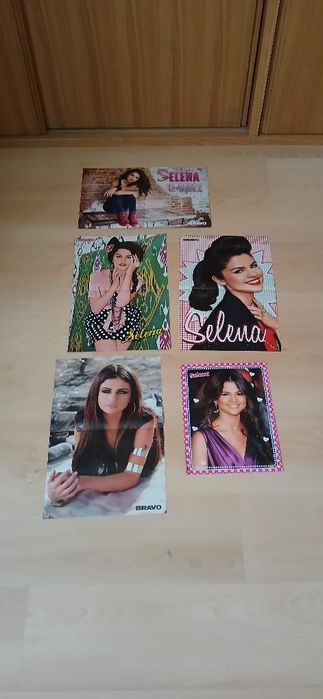 Lote posters Selena Gomez