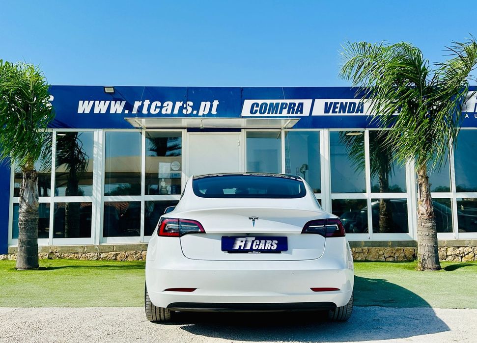 Tesla Model 3 Standard RWD Plus