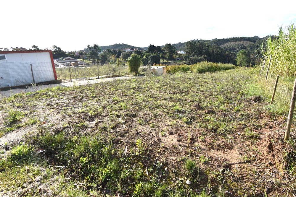 Terreno com viabilidade construção