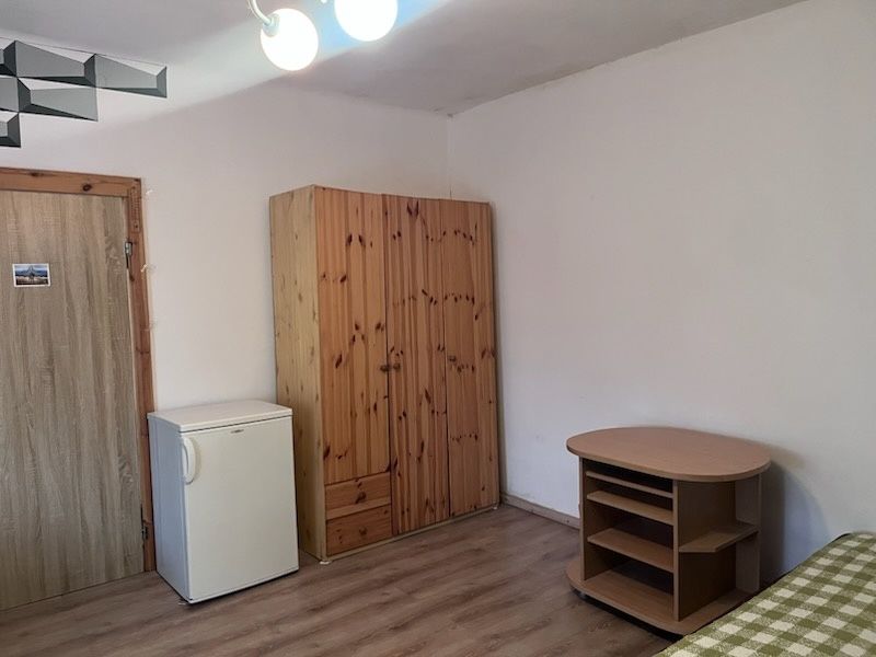 Wynajmę pokój  z dostępem do kuchni oraz łazienki