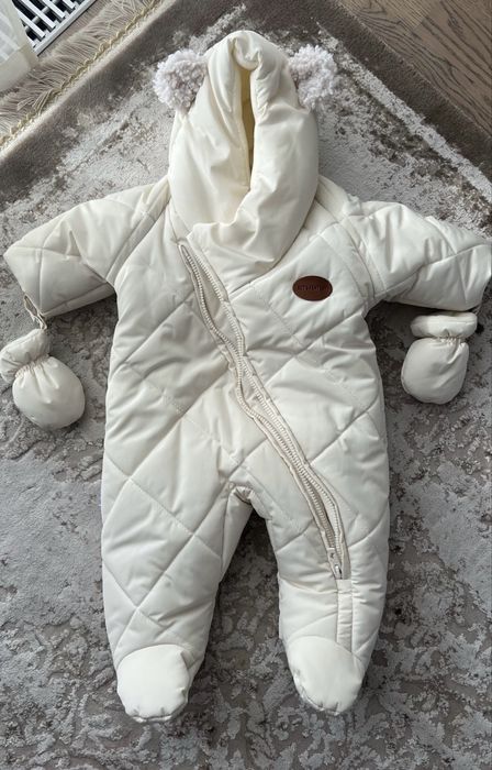 Продам детский зимний комбинезон Polar