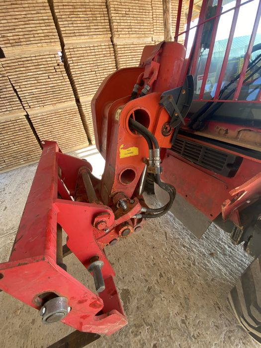 Продам телескопічний навантажувач