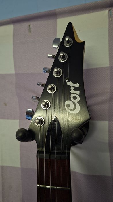 Электрогитара Cort X100