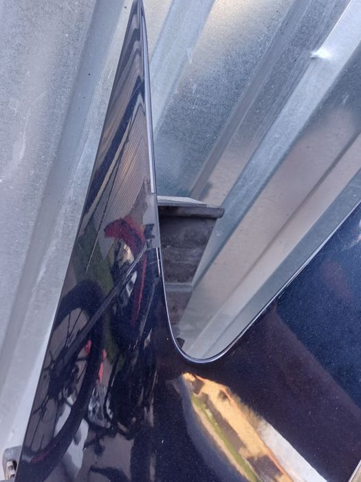 Błotnik przedni prawy lub lewy,  Ford Kuga Mk 1 kolor F8