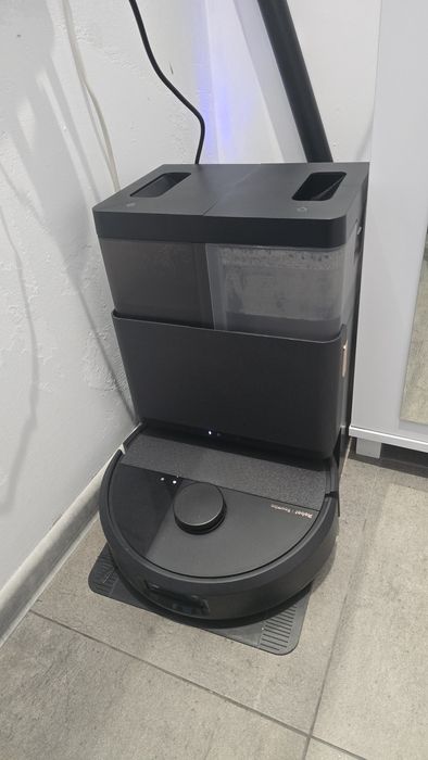 iRobot Roomba Plus 505 z bazą