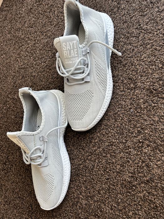 Lekkie buty letnie siateczka rozm. 41