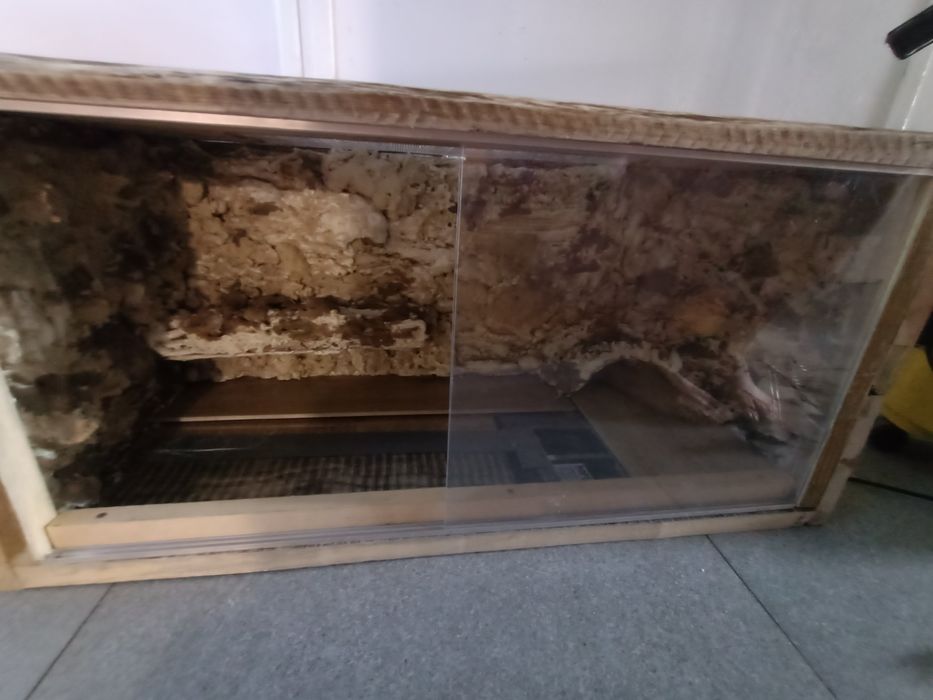 Terrarium 85x38 wys.42