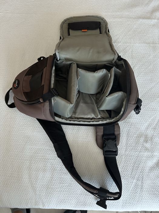 Mochila DSLR Lowepro