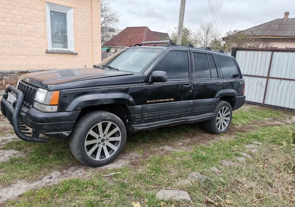 Двері дверка Jeep Grand Cherokee  ZJ 4.0