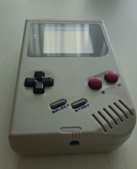 GB  DMG-01 IPS 2,5" + Flash kartridż 8GB | Retro