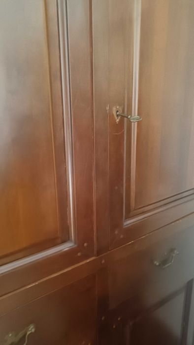 Móvel de sala de cerejeira maciça