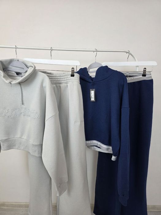 Сток оптом, Сукні, костюми,джинси, тренч, сукні опт,Топи, джогери