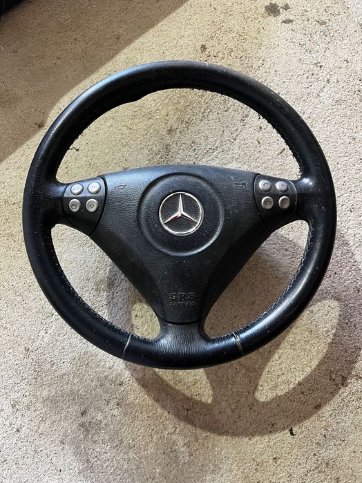 Peças várias - Mercedes C220