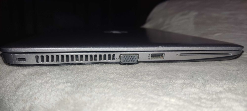 Portátil ELITEBOOK HP i5 como novo! SSD/Windows11/MicrosoftOffice 365