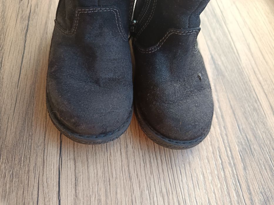 Buty za kostkę, botki, zimowe kozaczki dla dziewczynki r 23