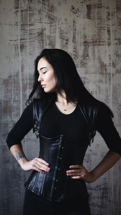 Gorset skórzany Draculaclothing