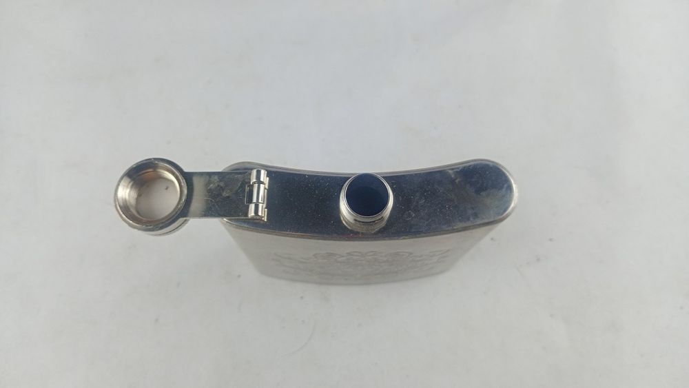 Piersiówka stał nierdzewna  170 ml