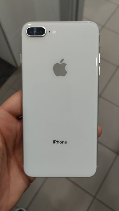 iPhone 8 plus 128gb