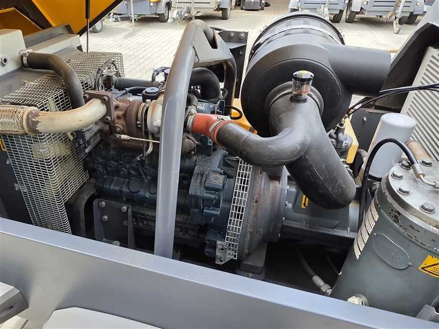 Kompresor Atlas Copco XAS137kD 2015