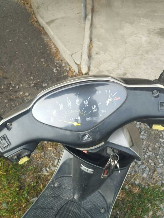 Продам скутер Honda dio AF-62