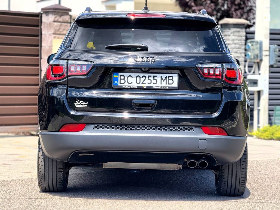 Jeep Compass 2022 Limited 2.4 — рестайлінг.