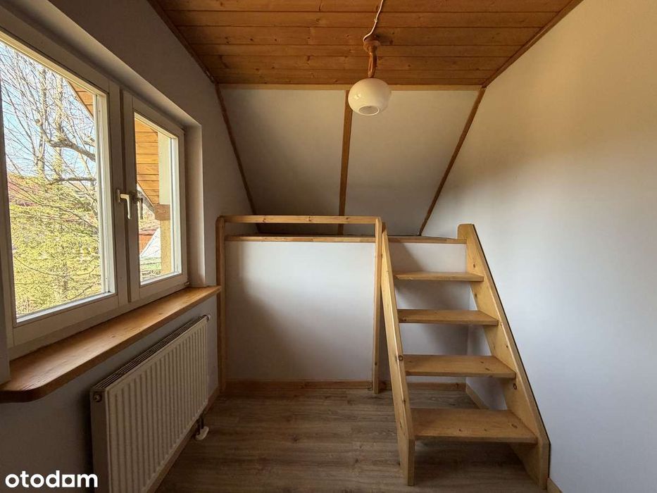 Dom bliźniak (połówka) w Kościelisku Karpielówka z widokiem na Giewont