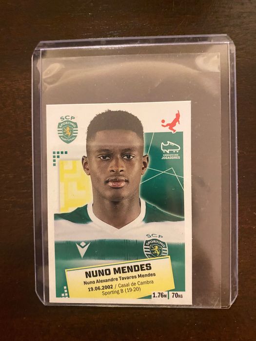 Cromo Rookie Nuno Mendes