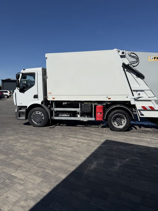 Renault Midlum сміттєвоз