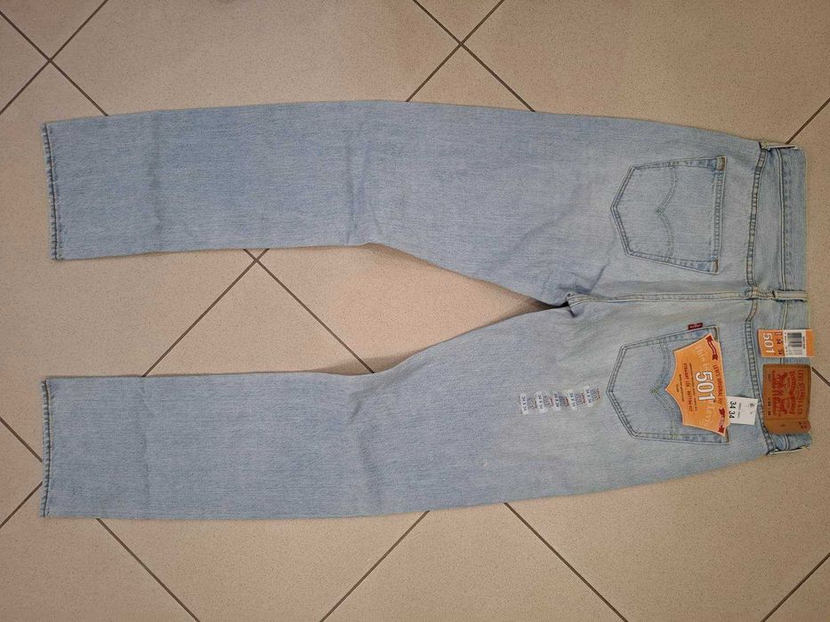 Levis, 501, мужские джинсы, р.50 -52 (34-35 USA)