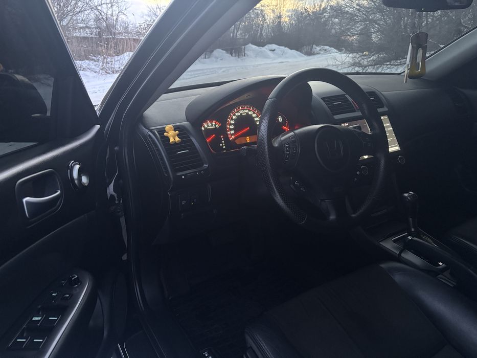 Продам Honda Accord 2.4