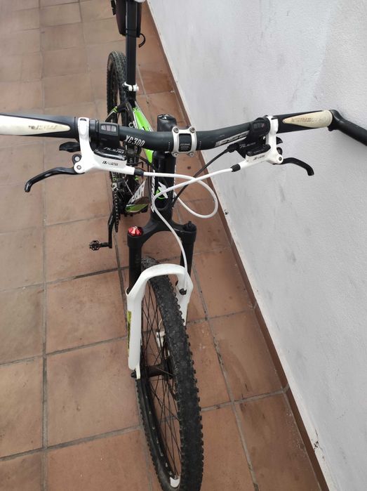 Bicicleta BTT Merida