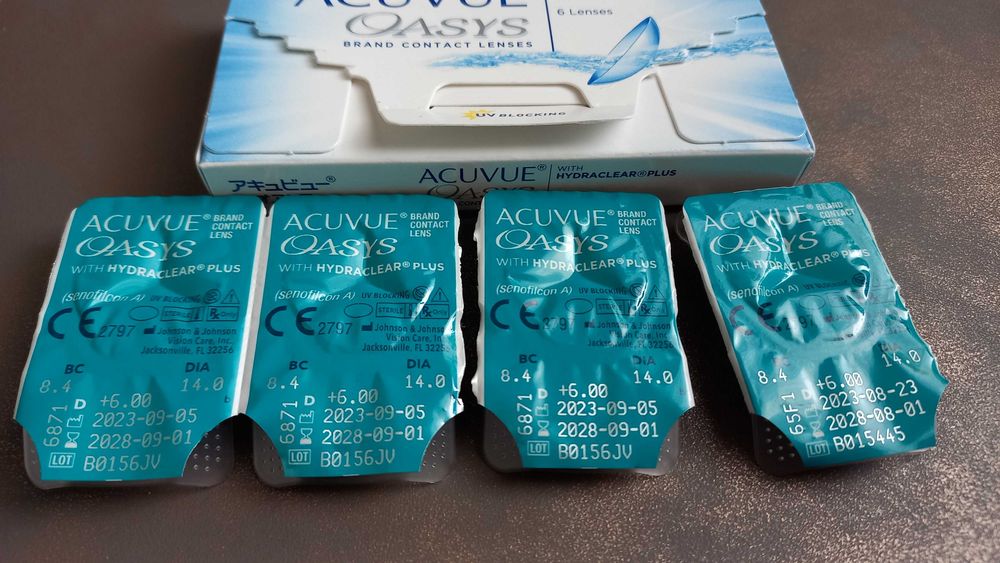 Szkła kontaktowe Acuvue Oasys Hydraclear plus +6.00  (8.4  14.0) 4szt.