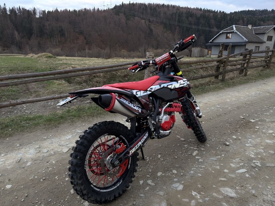 GEON GNS 300R 2024 не Kovi,Ktm на 182 моторі