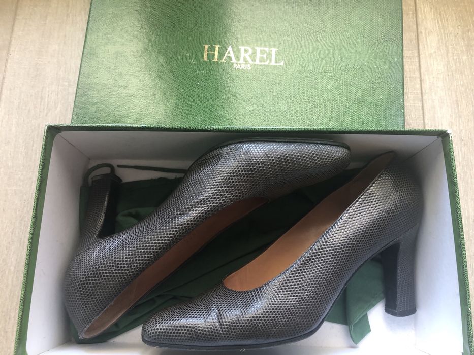 Sapatos Harel vintage cinza